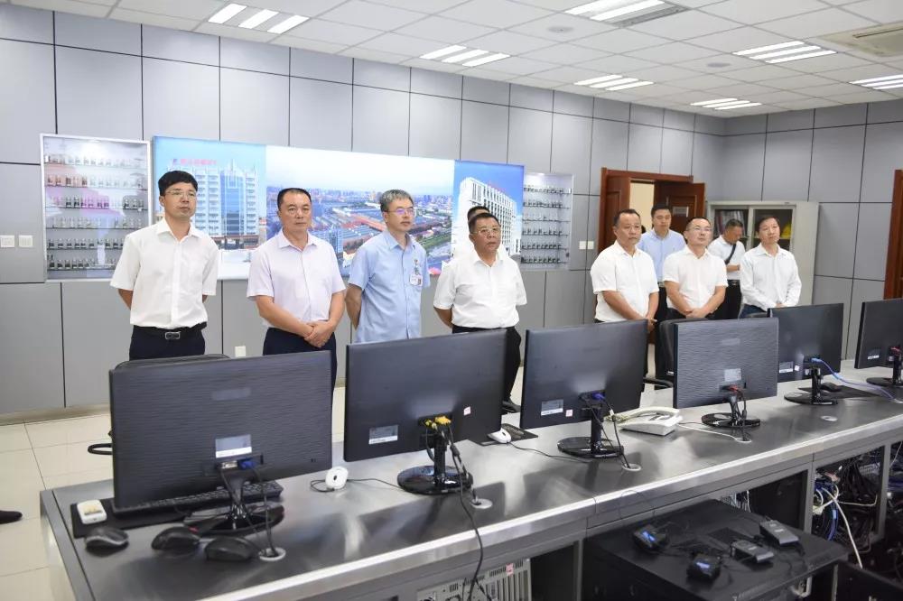 ƽ����(pinnacle)�ٷ���վ