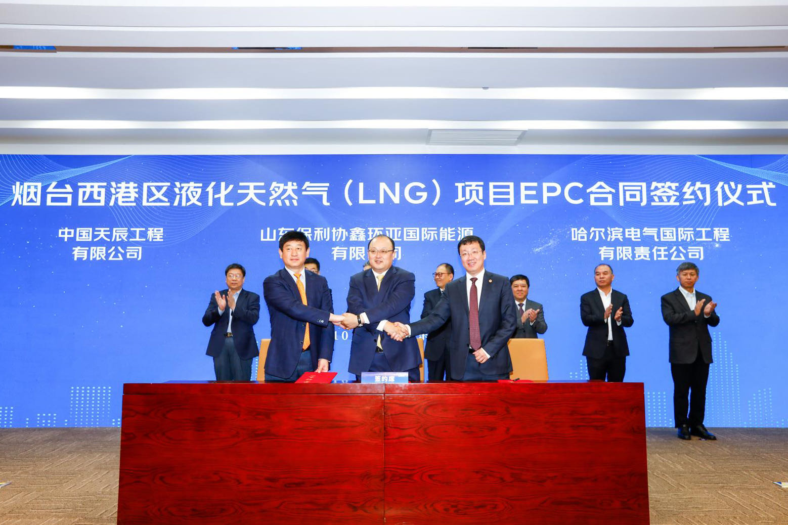 ƽ����(pinnacle)�ٷ���վ