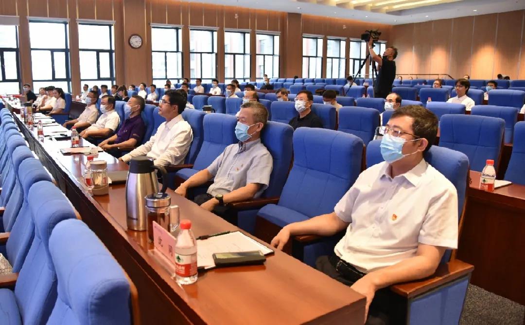 ƽ����(pinnacle)�ٷ���վ