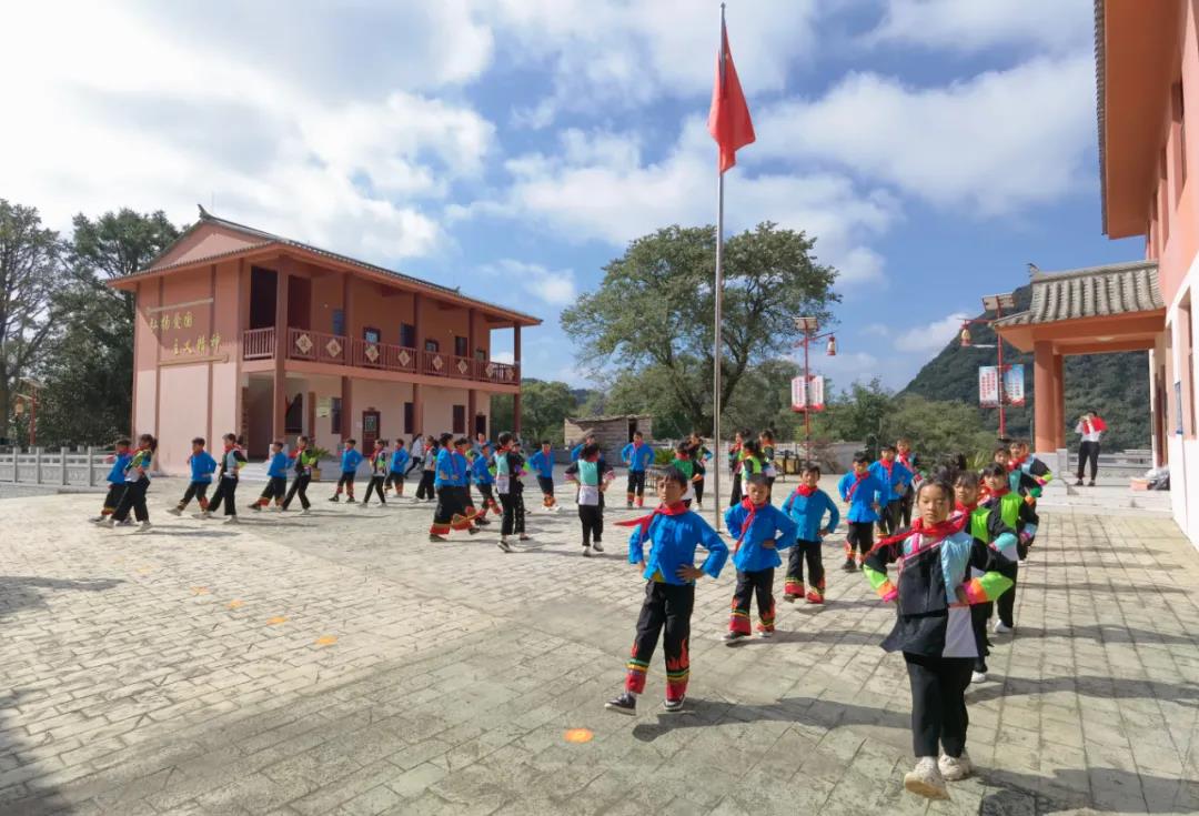 ƽ����(pinnacle)�ٷ���վ