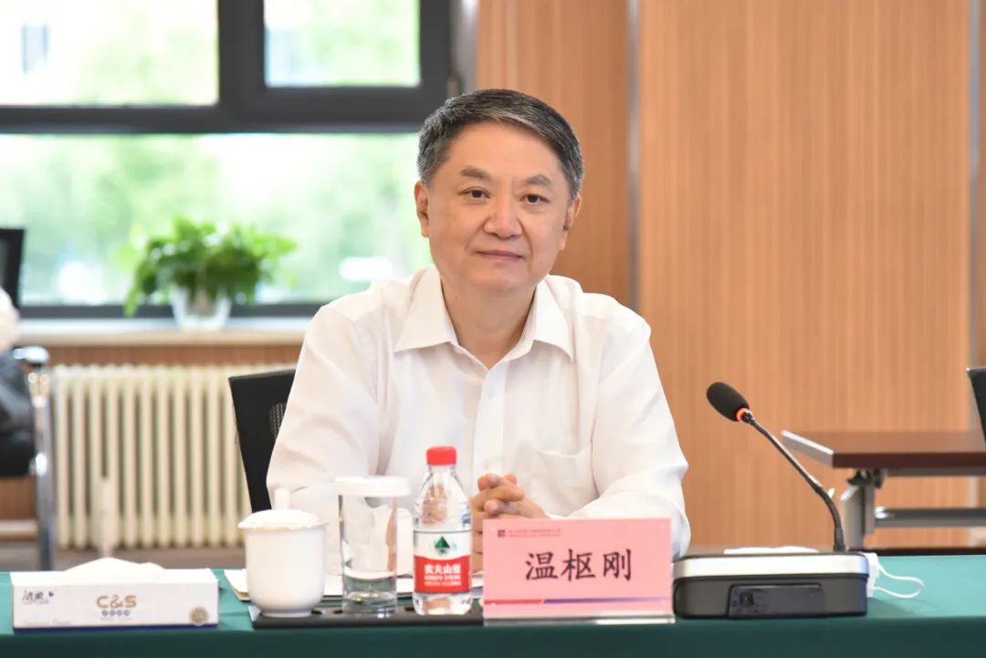 ƽ����(pinnacle)�ٷ���վ